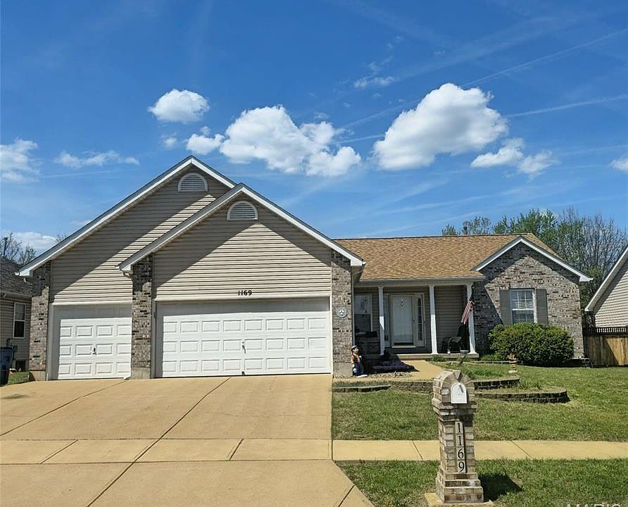 1st image of 1169 Hickory Ridge Trl