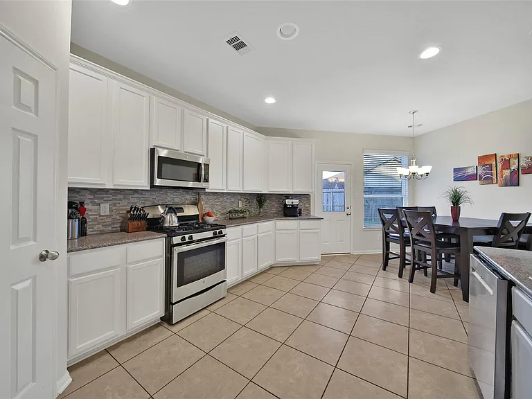 4010 Duneberry Trl — Photo 15