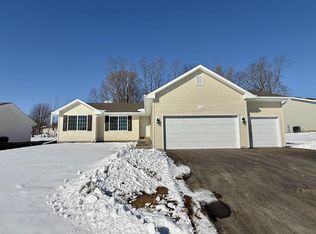 2136 Christilla Dr, Beloit, WI 53511