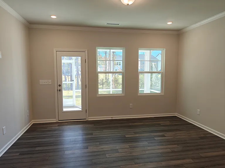 2234 Cape May Ln — Photo 9