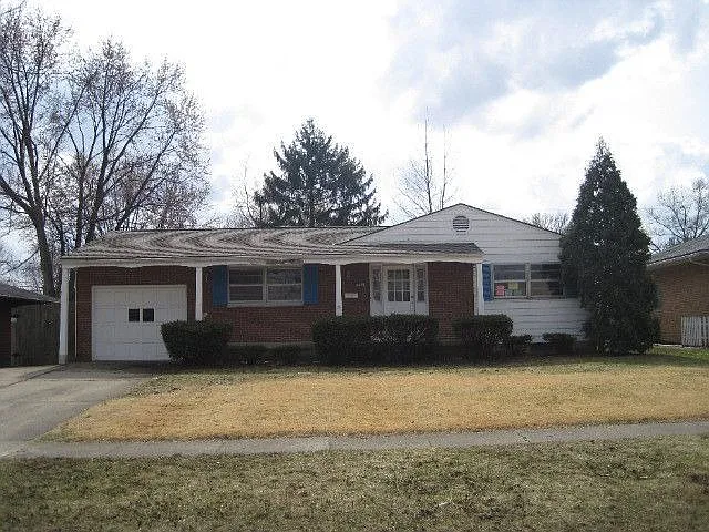 5649 Sandalwood Blvd photo 1