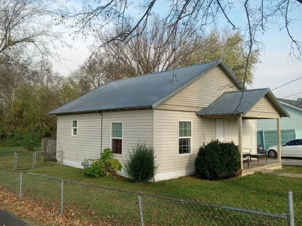 615 Evans St, Shelbyville, TN 37160