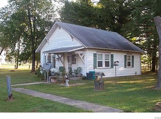 112 Wilson St, Wellsville, MO 63384