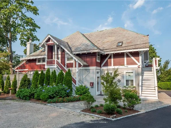 120 Rhode Island Ave APT D, Newport, RI 02840