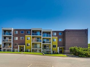 4455 NW Greenview Dr NE #D-202, Calgary, AB T2E6M1