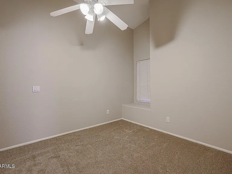 10269 W Patrick Ln — Photo 23