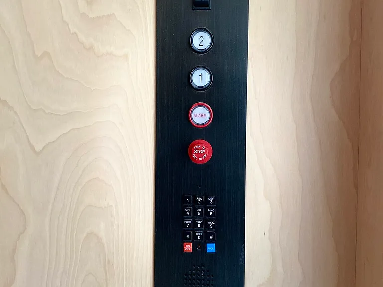 10 Notre Dame Pl — Photo 24