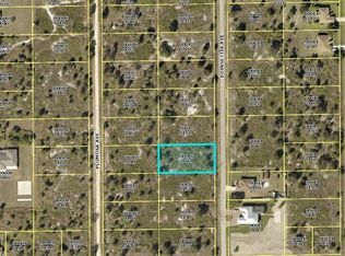 807 Poinsettia Ave, Lehigh Acres, FL 33972