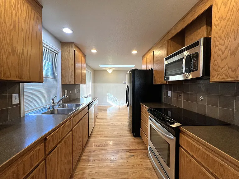 2228 137th St SE — Photo 9