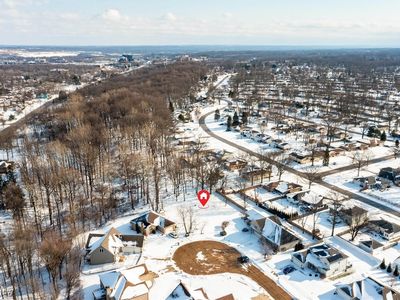 872 E Dawnwood Dr, Seven Hills, OH, 44131