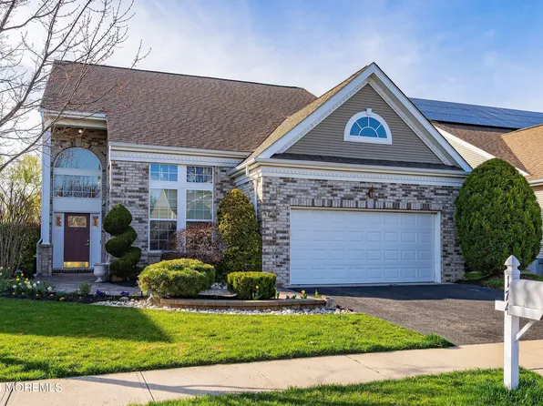 174 Wintergreen Drive, Manalapan, NJ 07726