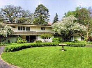 6S452 Densmore Rd, Aurora, IL 60506