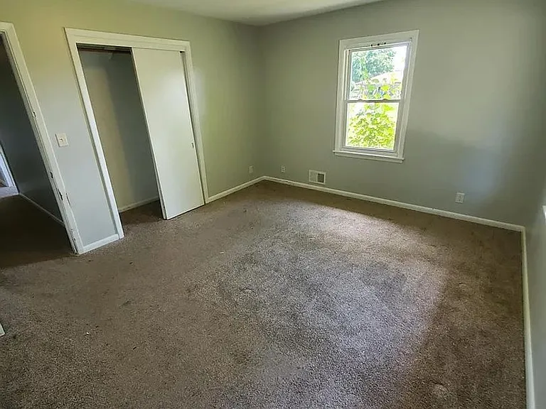 1700 Rondo St SE — Photo 6