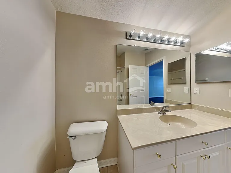10444 Canary Isle Dr — Photo 14