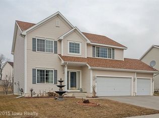 2618 Moonlight Dr, Des Moines, IA 50320
