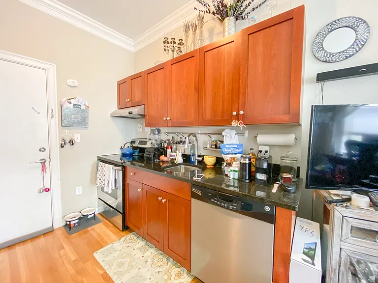 483 Beacon St #74 — Photo 3