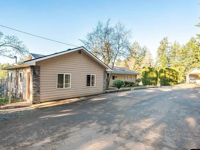 2503 Shipman Ln SE — Photo 13