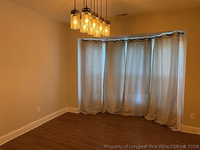 3 bed, 2.0 bath, 1152 sqft, $1,750 — Photo 3