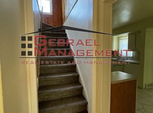 1914 Crestbrook Ln, Flint, MI 48507