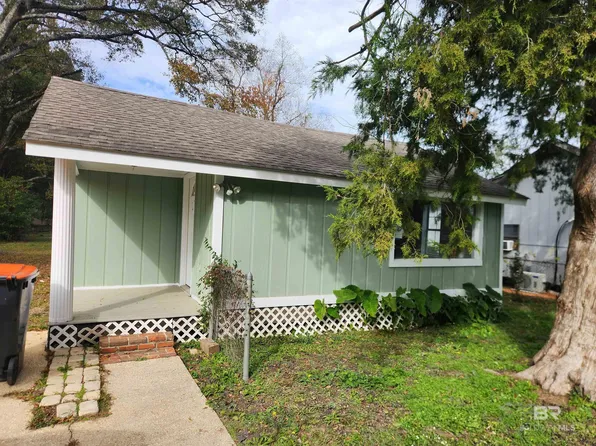 205 Clay St, Bay Minette, AL 36507