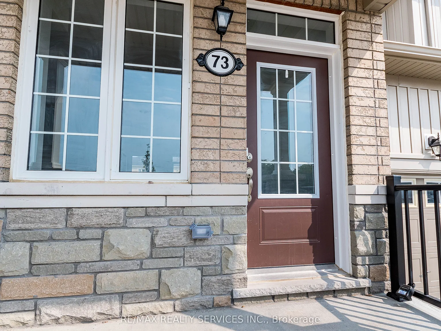 3 bed, $2,450 — Photo 4
