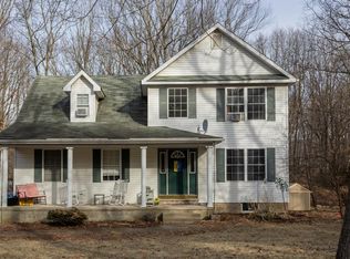 305 Pennbrook Rd, Stroudsburg, PA 18360