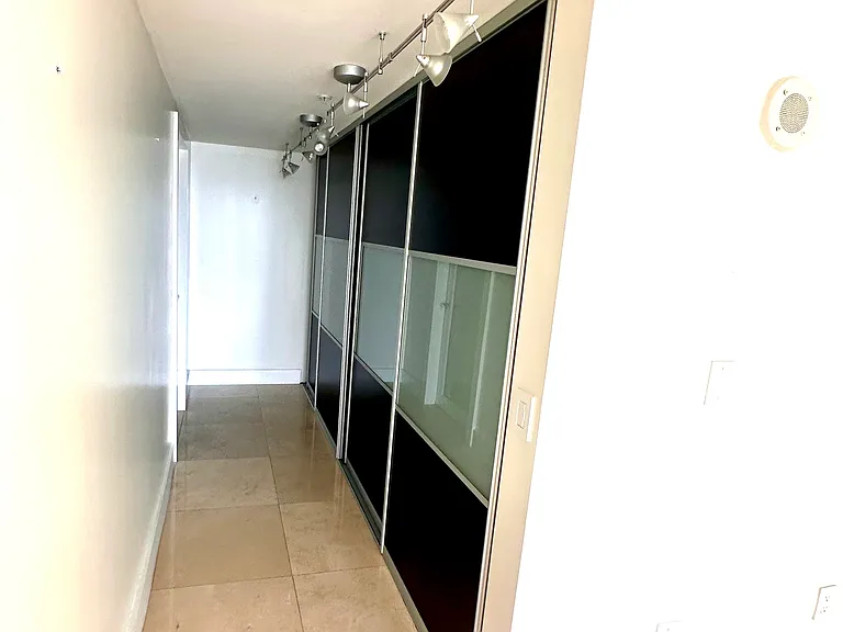 41 SE 5th St #2408 — Photo 18