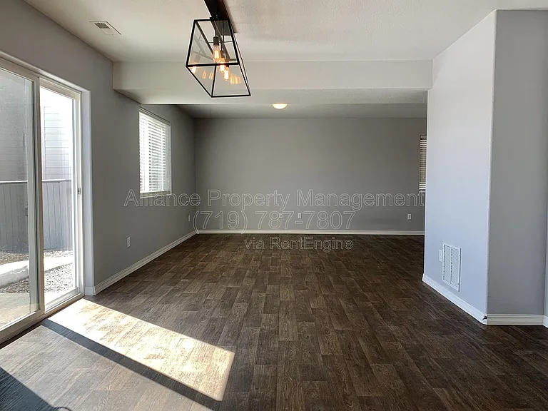 3875 Reindeer Cir — Photo 18