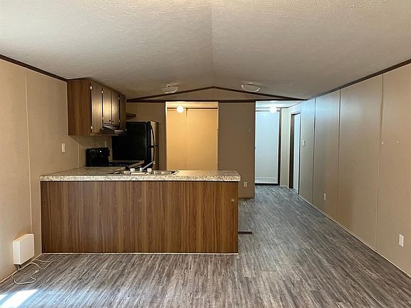 5th image of 211 Antilles Dr