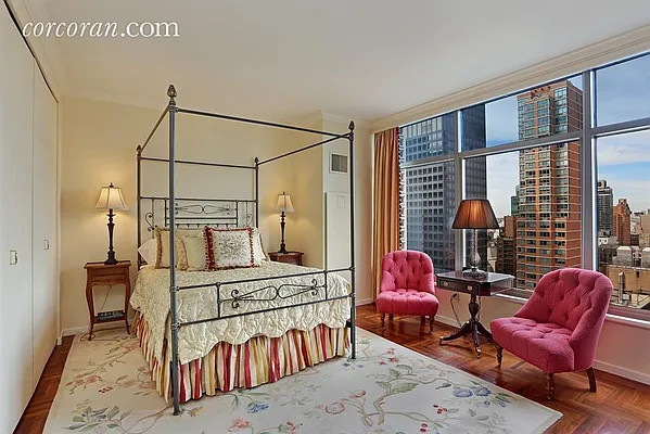 Sold by Corcoran | media 23