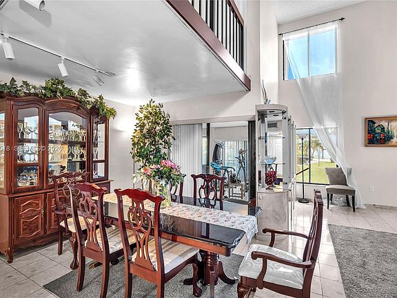 5th image of 1321 SW 124th Ct #18-A