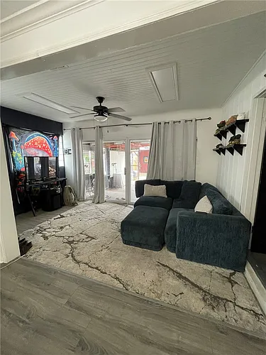 1314 Devon Dr - View 5