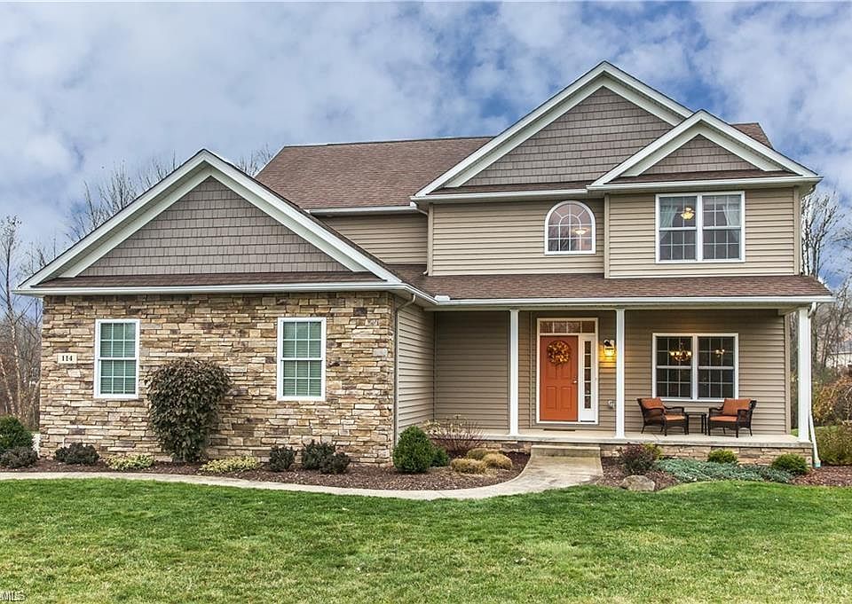 1st image of 114 Sapphire Ln
