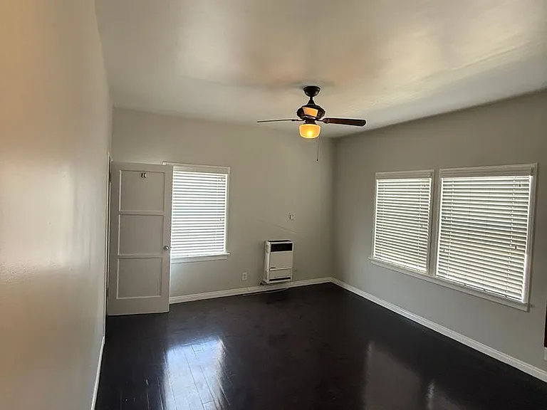200 S Lake St — Photo 5
