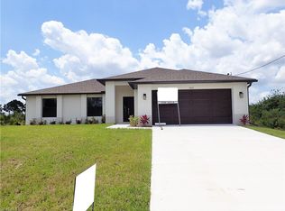 3013 12th St SW, Lehigh Acres, FL 33976