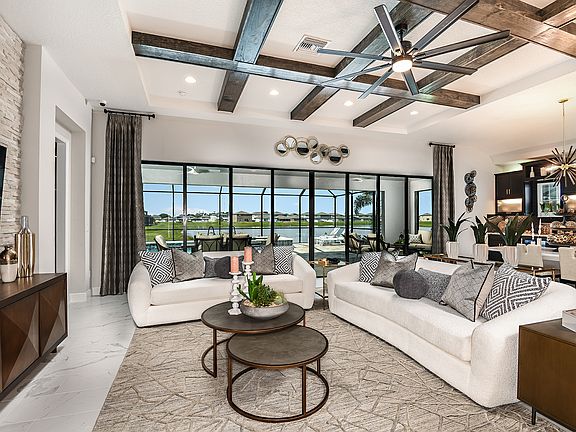 Grand Room overlooking Lanai Bayshore II at Triple Creek