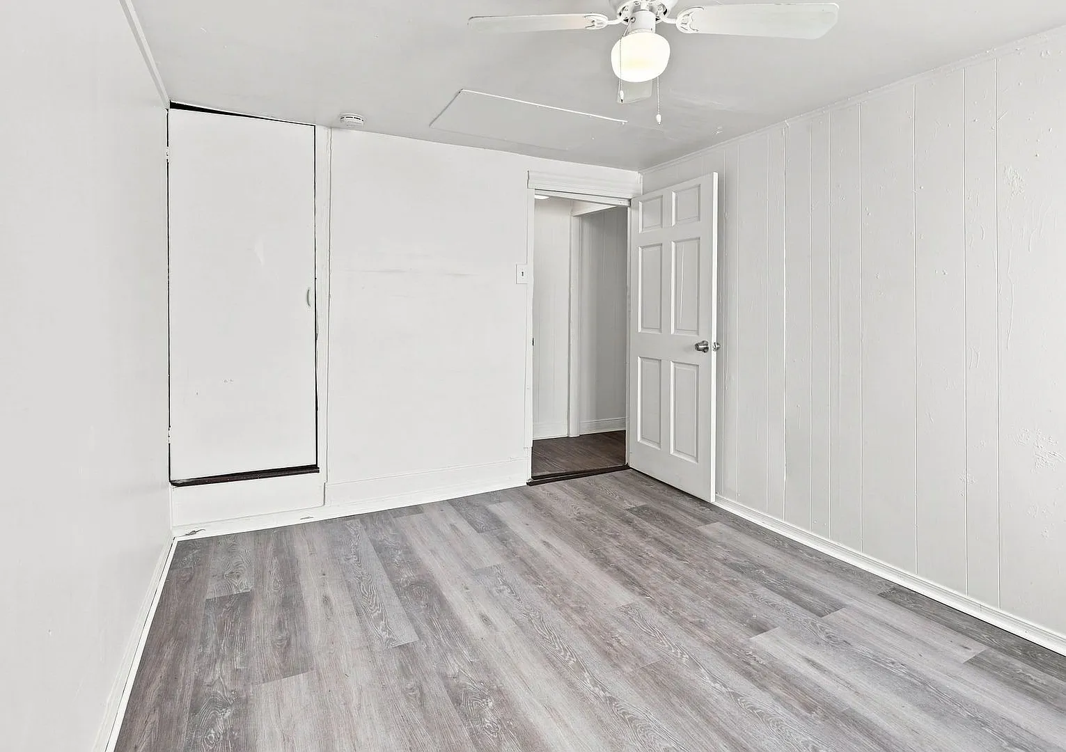 410 Locust — Photo 3