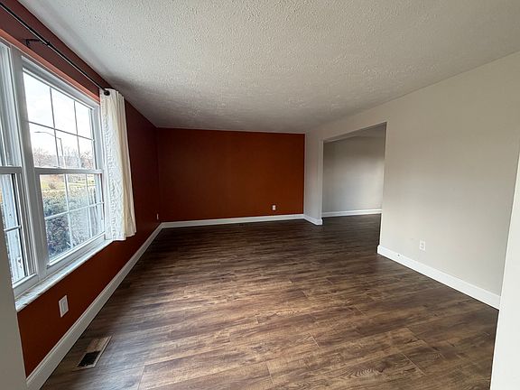 2nd image of 7649 Rustic Woods Dr