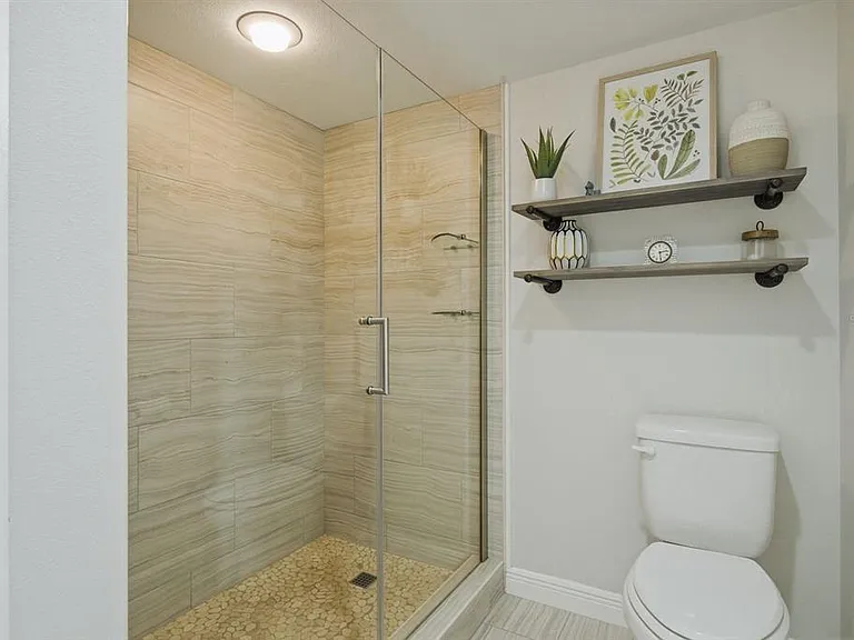 223 Island Way #2D — Photo 23