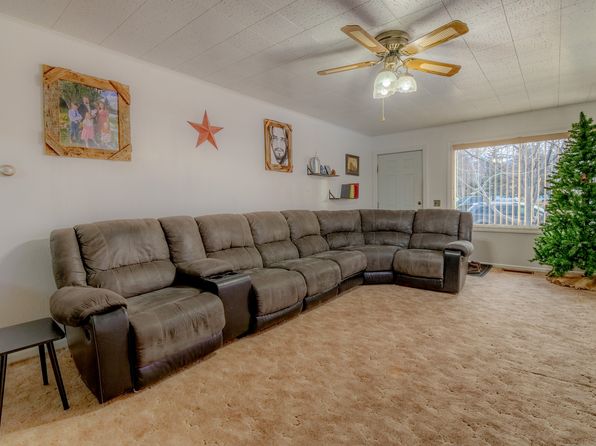 906 S Main St, Grace, ID 83241
