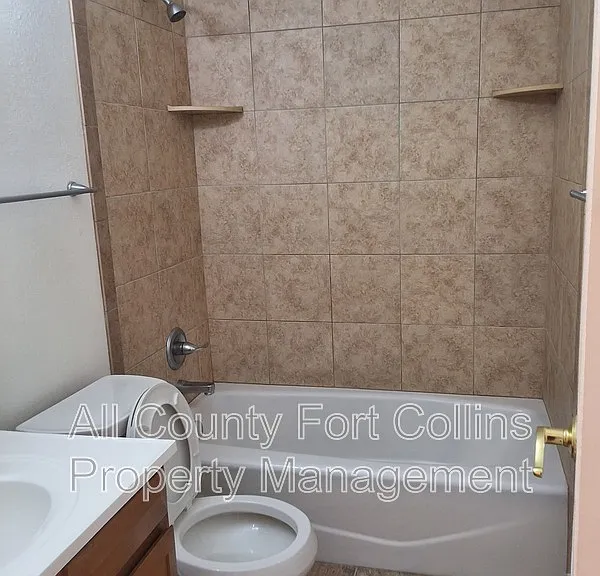 1428 S Dotsero Ave — Photo 8