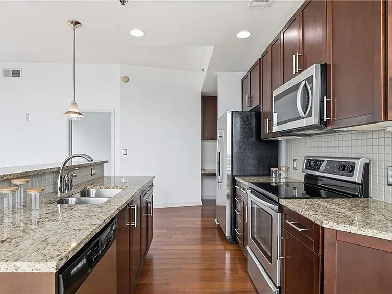 855 Peachtree St NE #1813 — Photo 14
