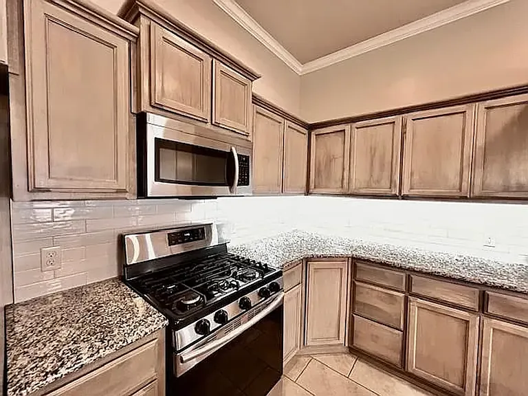 4208 Condor Dr — Photo 2