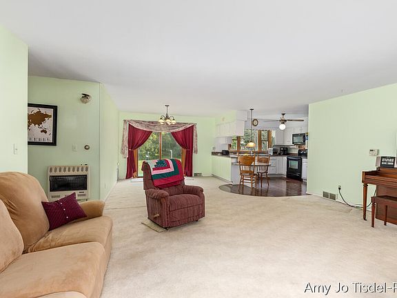 4th image of 4547 Wellman Rd