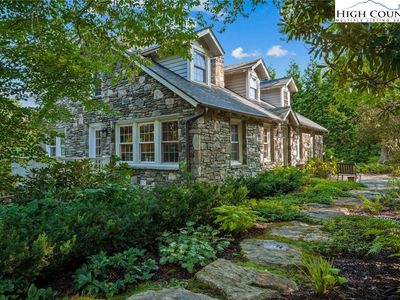 1348 Main Street, Blowing Rock, NC, 28605