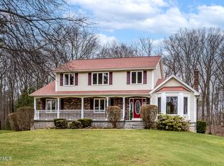42 Deer Run Hollow, Halfmoon, NY 12065