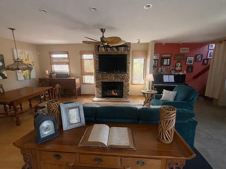 12 Lake Rd — Photo 5