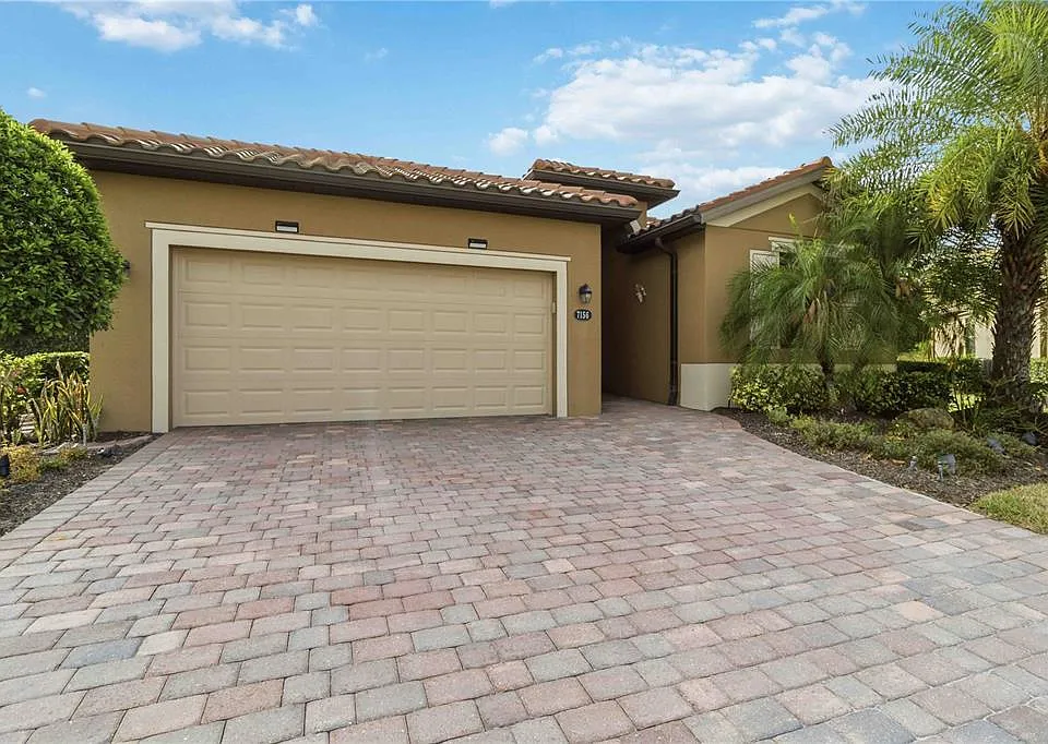 7156 Marsh View Ter