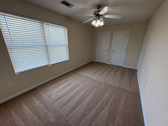 5th image of 361 Bridgewater Cir