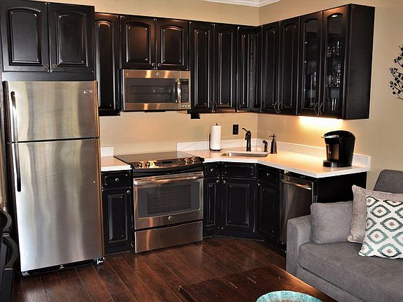 2nd image of 2235 Sidewinder Dr #405